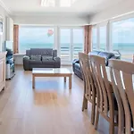 Beautiful Apartment With View